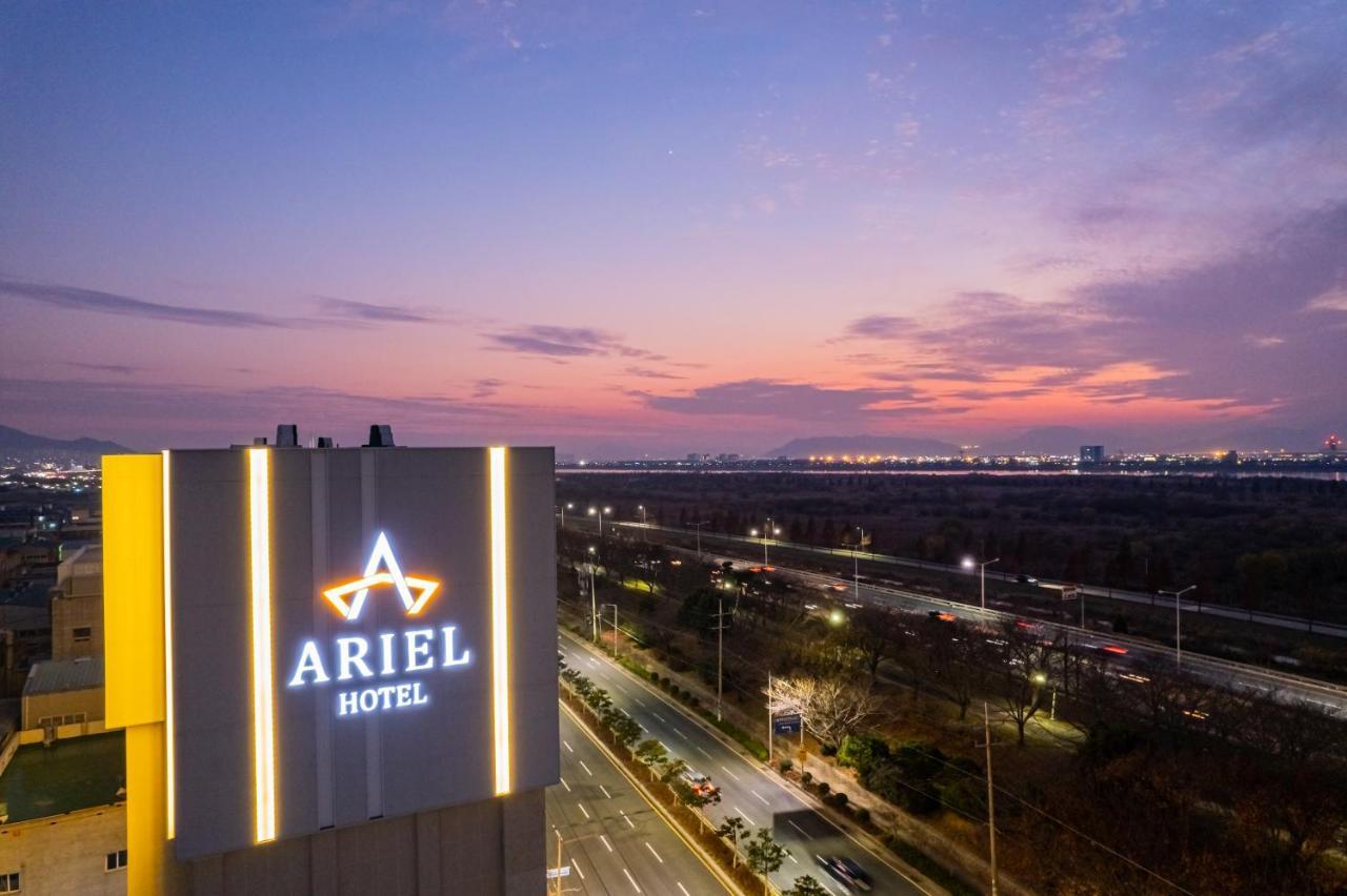 Ariel Hotel Пусан Экстерьер фото