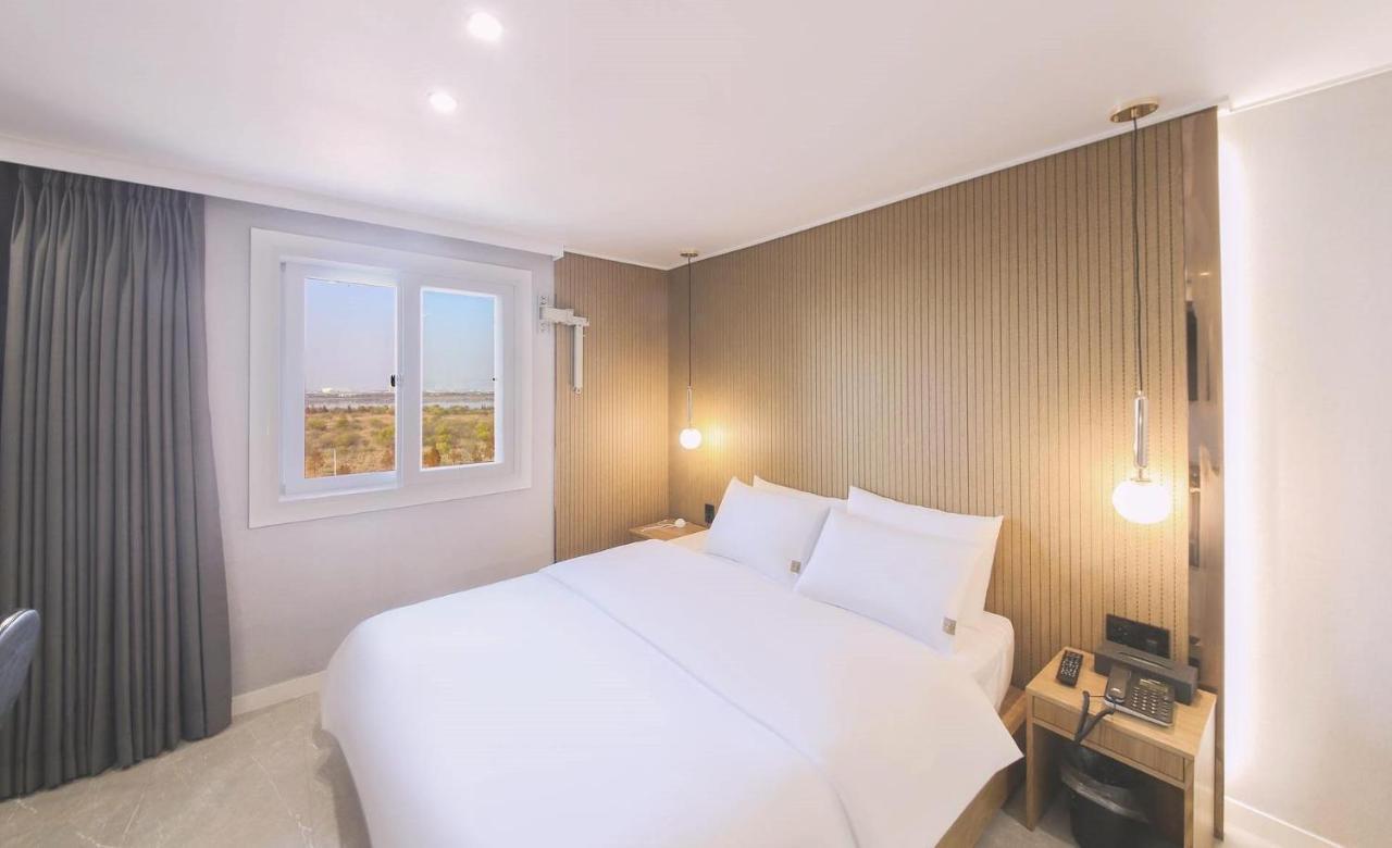 Ariel Hotel Пусан Экстерьер фото