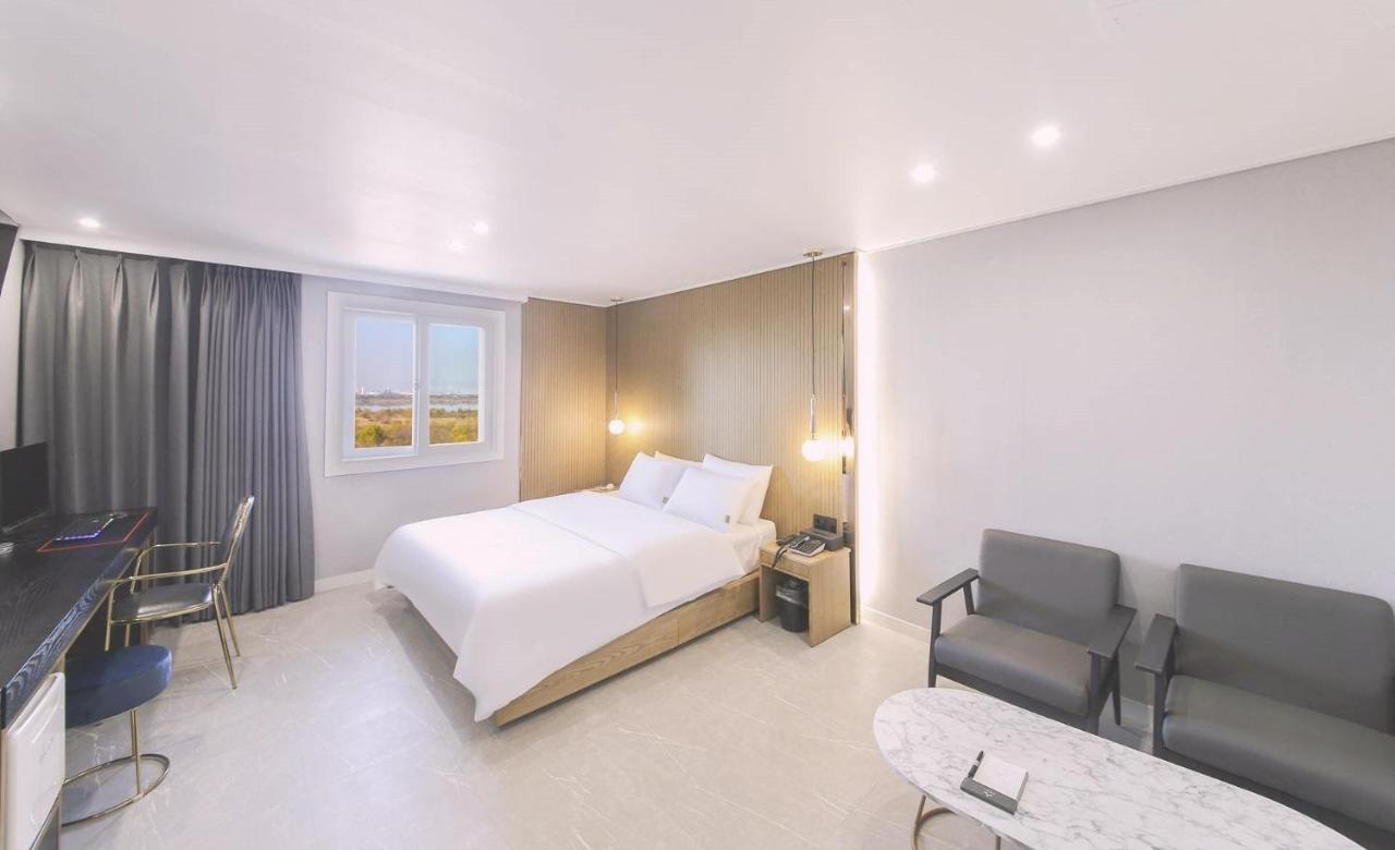 Ariel Hotel Пусан Экстерьер фото